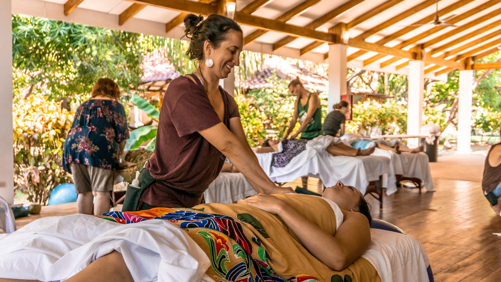 Lymphatic-Drainage-Certification-Practice-1