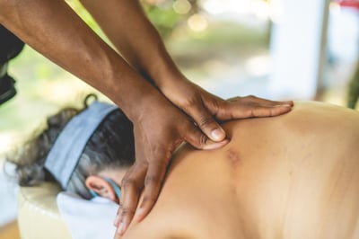 Benefits of Deep Tissue Massage | What Is It? What Is It Good For?